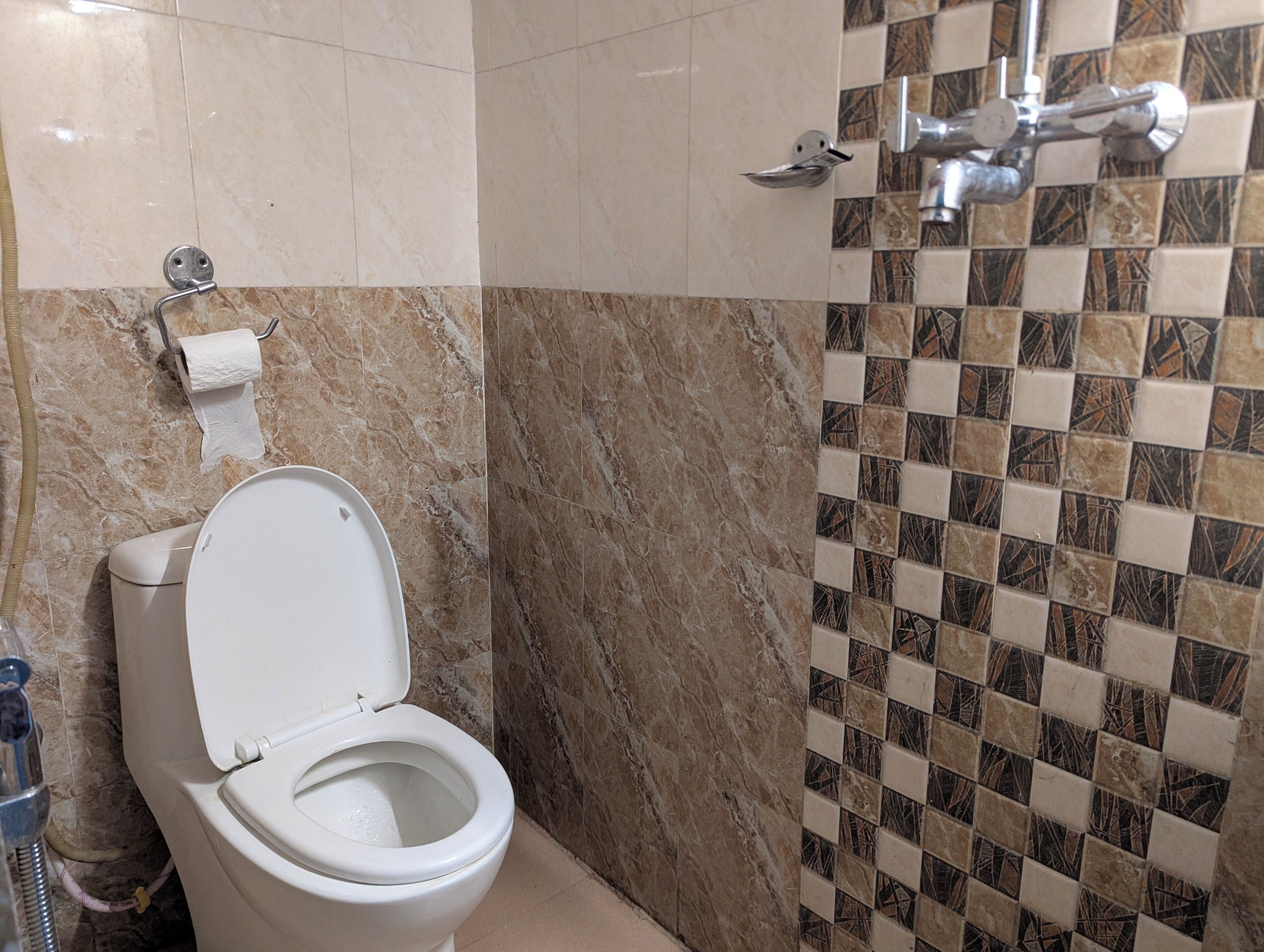 Shower, towels, soap, shampoo