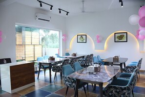 Restaurant - PRAKARAM RESORT AND CAFE (Ramnagar)