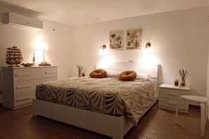 2 soveværelser, skrivebord, strygejern/strygebræt, gratis Wi-Fi