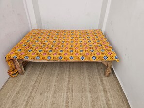 Shared Dormitory | Desk, laptop workspace, free WiFi, bed sheets