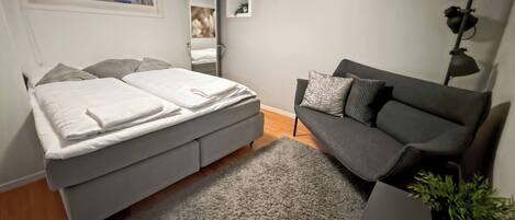 2 Schlafzimmer, Internetzugang