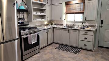 Microonde, forno, piano cottura