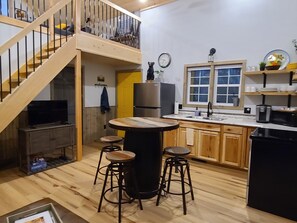 Microwave, oven, stovetop