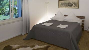 3 Schlafzimmer, Bügeleisen/Bügelbrett, kostenloses WLAN, Bettwäsche