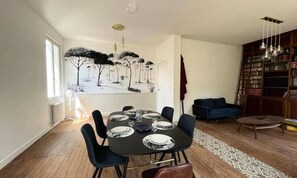 Dining - Charming Family Home With Garden, a Stone's Throw From Joigny Beach (Arcachon)