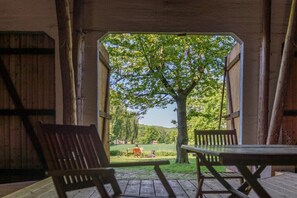 Outdoor dining - Steinbeck in the Thorstorf estate barn (Thorstorf)
