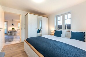 1 slaapkamer, een strijkplank/strijkijzer, gratis wifi