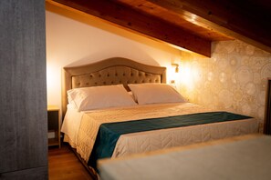 12 quartos, Wi-Fi de cortesia, roupa de cama