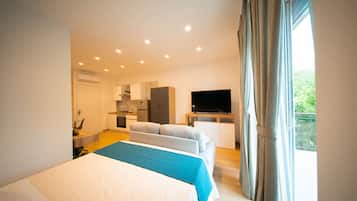 12 camere, Wi-Fi gratuito, lenzuola