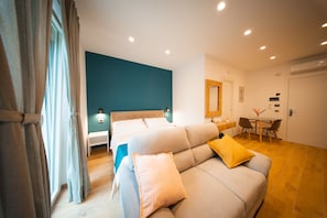 Smart TV - SALERNUM Luxury apartments (Salerno)