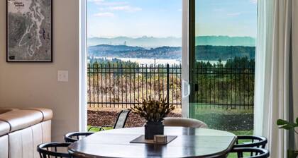 Puget Sound Vista-Incredible Water&Mountain Views!