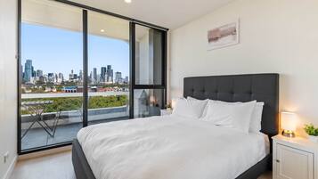 2 bedrooms, iron/ironing board, Internet, bed sheets