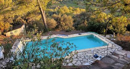 Inviting holiday home in Pierrerue