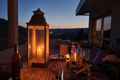 La Garrigue, Belle maison avec piscine