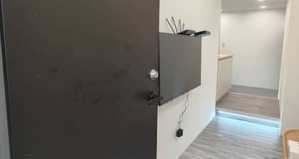 Dingzhou 27 Suite 3B - Near NTU 2-bedroom apartment with AC in Taipei City