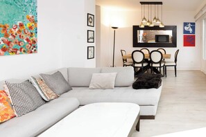 Smart-tv en een kantoor