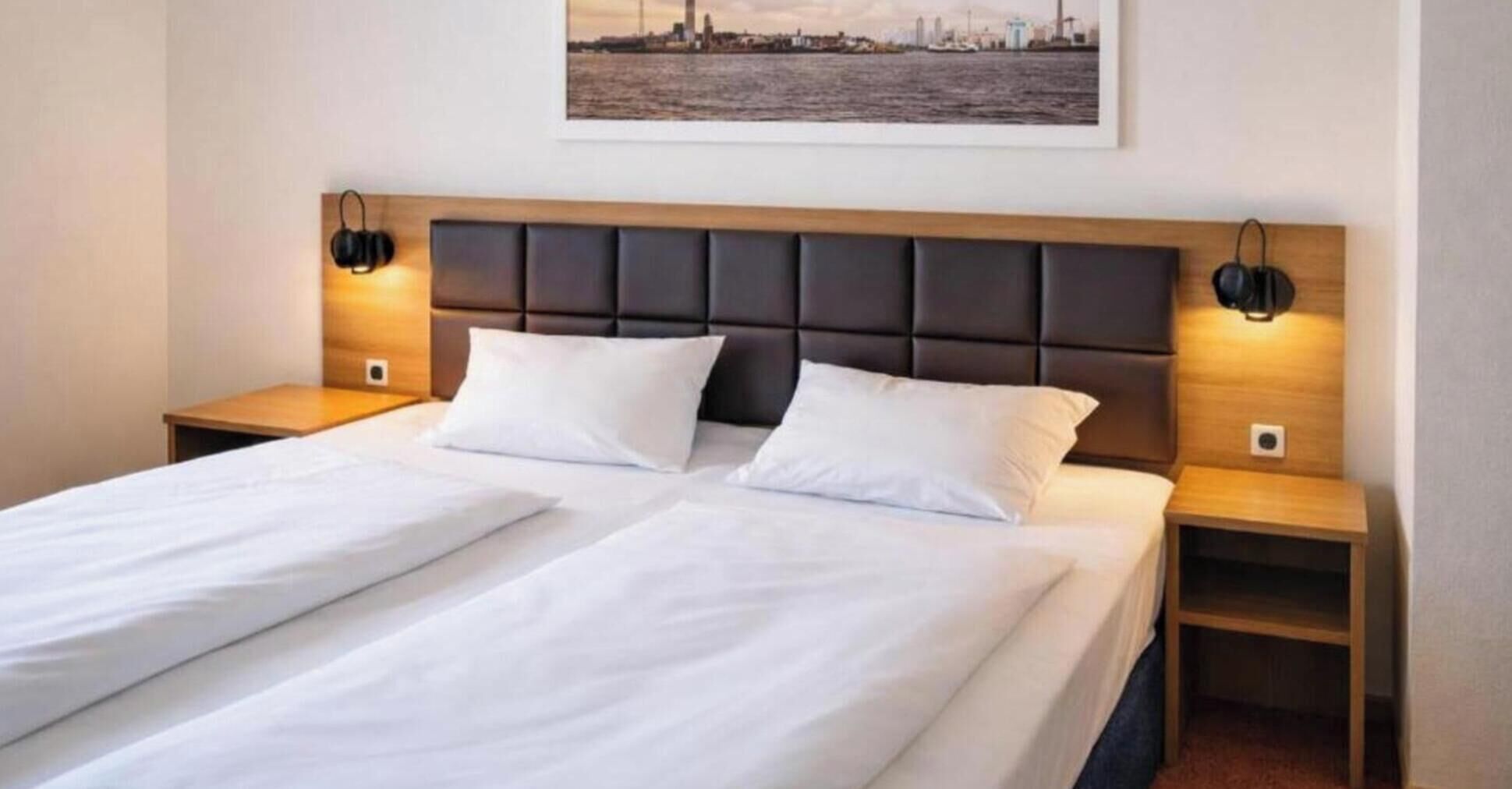 Työpöytä, silitysrauta/-lauta, ilmainen Wi-Fi