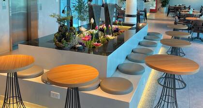 Uberzen Residence Hotel