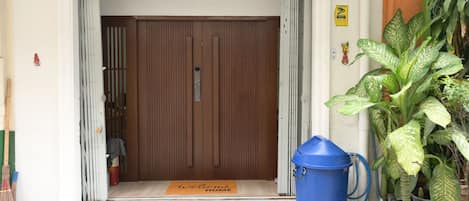 Bagian depan properti