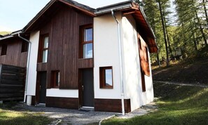 Exterior - Semi-detached Chalet in a Luxury Residence (Les Orres)