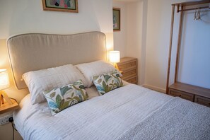 1 bedroom, iron/ironing board, WiFi, bed sheets - Quaint studio in the heart of Skipton perfect for a cosy getaway (Skipton)