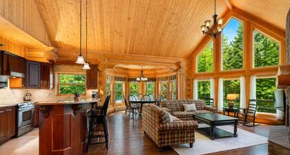 Fiddler Lake Resort: Cozy Chalet + Hot Tub