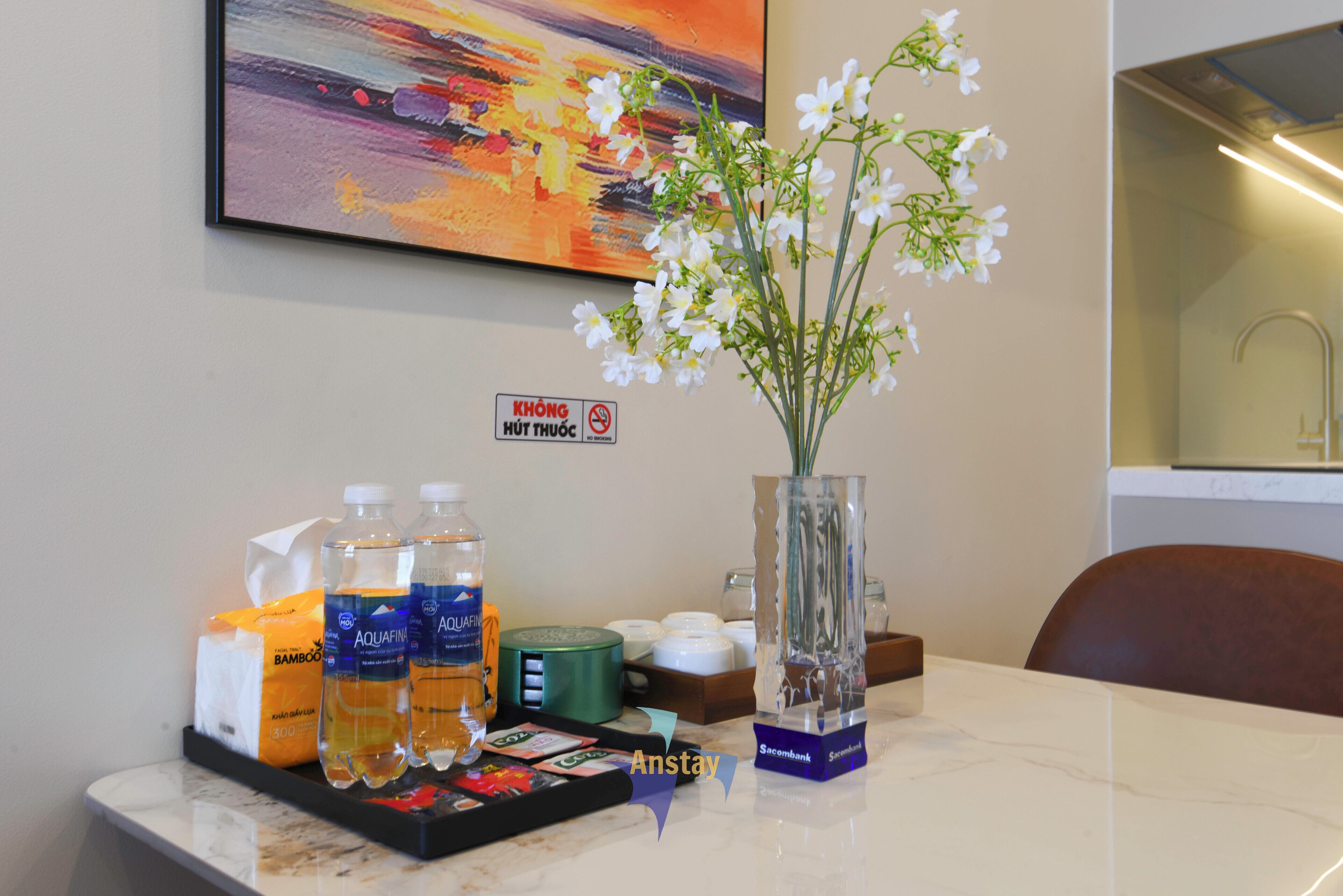 ヘアドライヤー、ビデ、タオル、石鹸