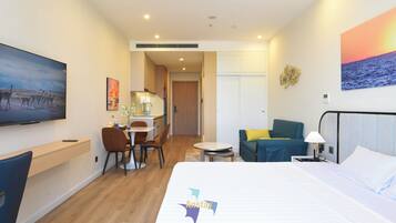 1 bedroom, iron/ironing board, WiFi