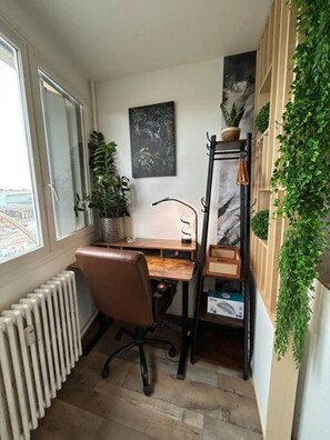 Interior - Studio LE COSY JUNGLE close to the station and historic center (Chartres)