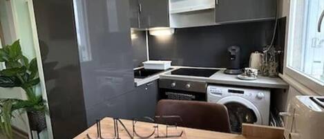 Microwave, oven, stovetop