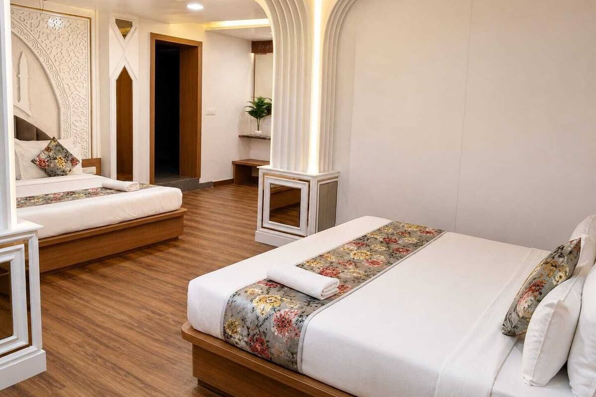 Family Heaven - Ground Floor | Biancheria da letto di alta qualità, minibar, una scrivania