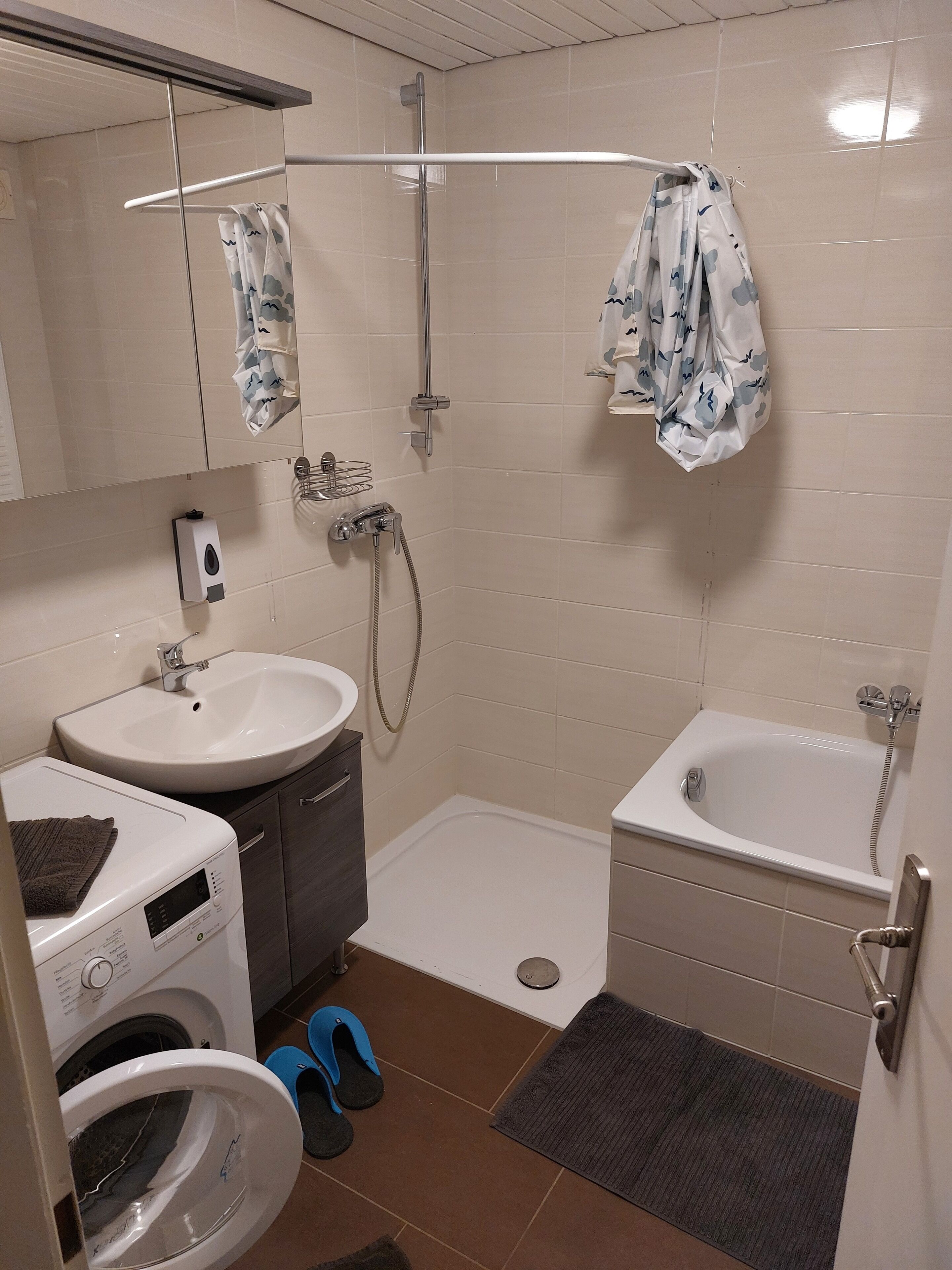 Towels, soap, toilet paper