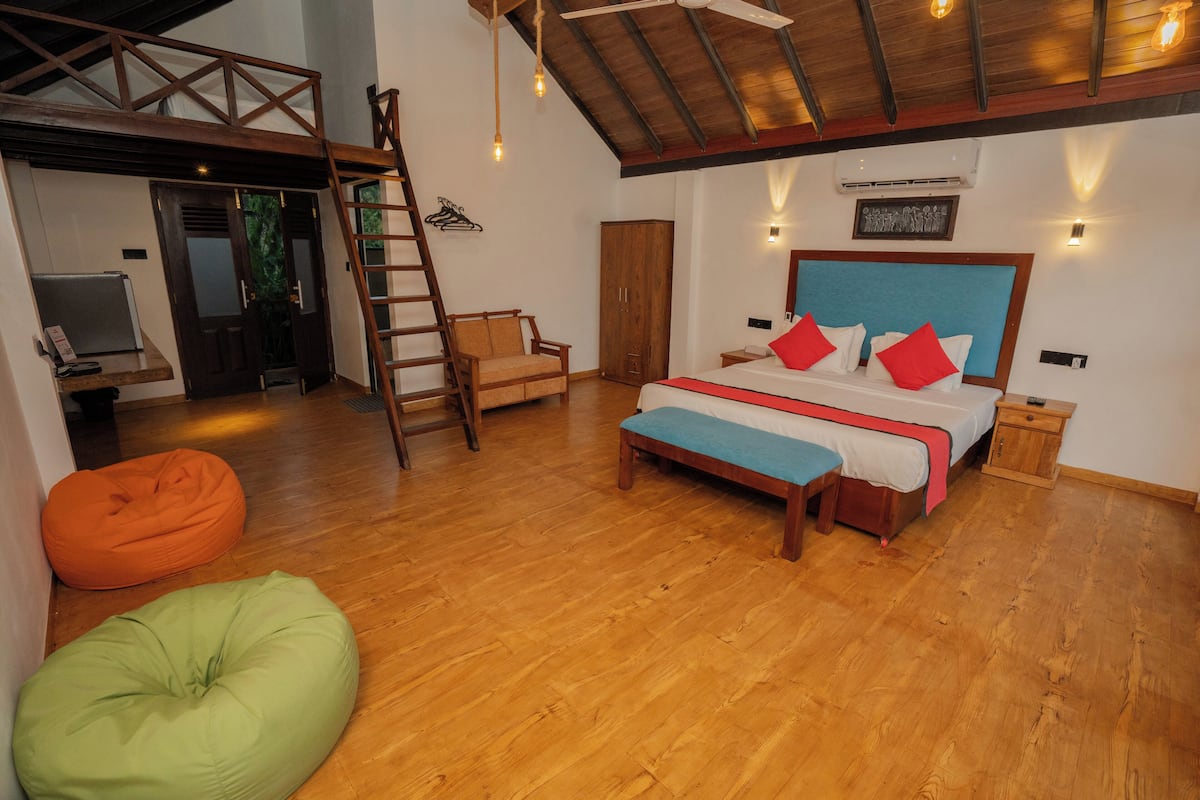 Superior Double Room, Balcony, Ocean View | In-room safe, soundproofing, iron/ironing board (on request)