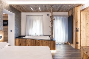 1 dormitori, caixa forta a l'habitació, wifi gratuïta i roba de llit 
