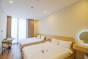 1 bedroom, iron/ironing board, WiFi - ICON40 Hạ Long • Cozy Studio • Netflix Ready (Thành phố Hạ Long)