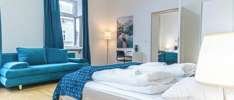 Perushuoneisto | Silitysrauta/-lauta, ilmainen Wi-Fi