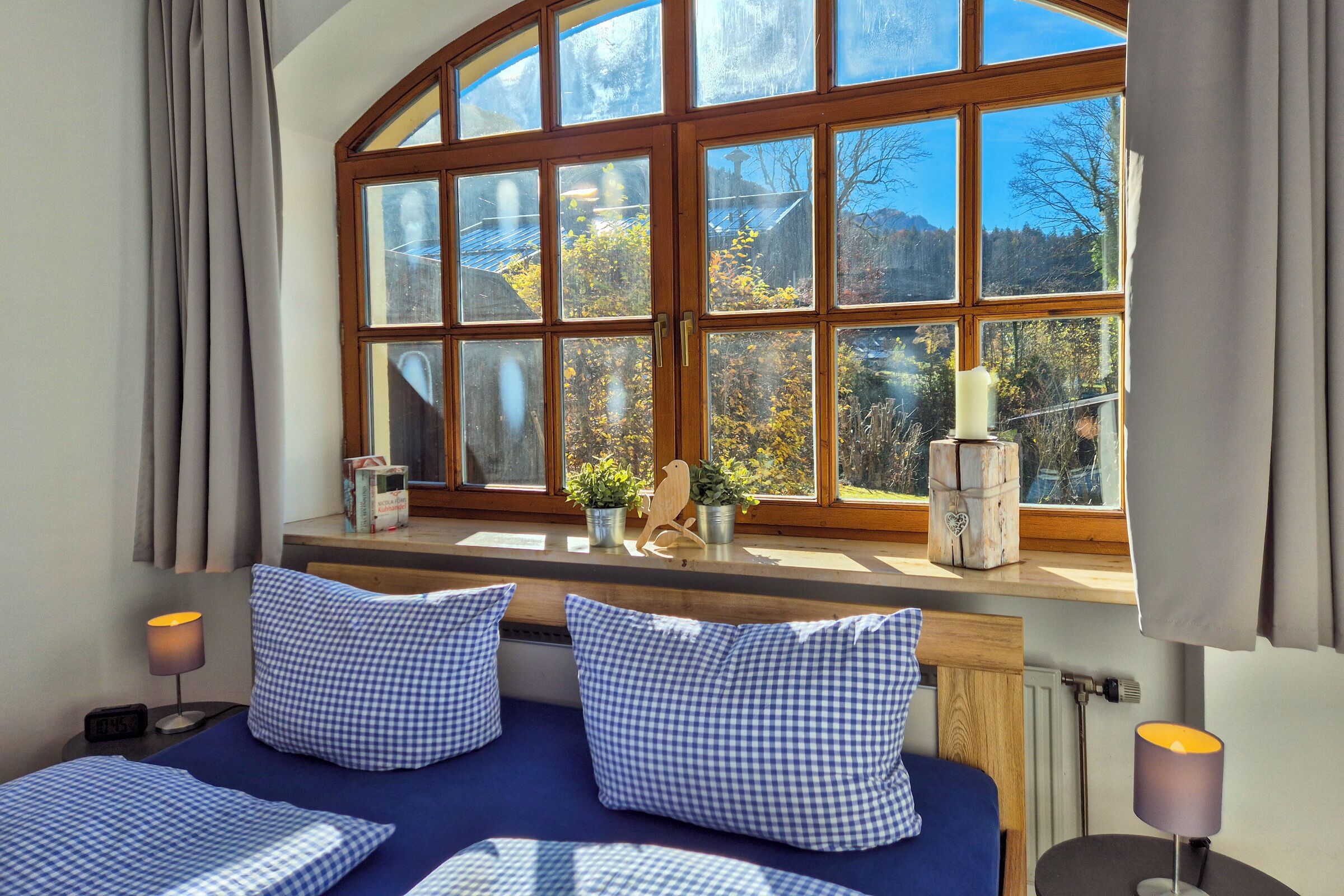 1 غرفة نوم ومكواة/لوح كي وواي فاي مجانًا وملاءات أسرّة