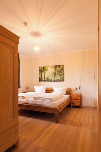 Stylish vacation home with sauna and large garden for groups of up to 9 people