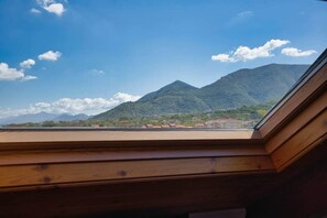 Interior - Historic Villa Apartment with Panoramic Views of Mount Vesuvius (Angri)