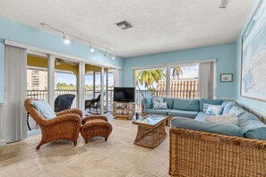 Villa | 3 bedrooms, Internet