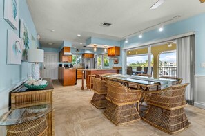 Vila | 3 kamar tidur dan internet