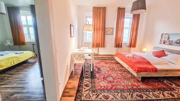 ベーシック アパートメント | アイロン / アイロン台、WiFi (無料)