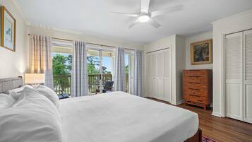 2 bedrooms, desk, iron/ironing board, WiFi