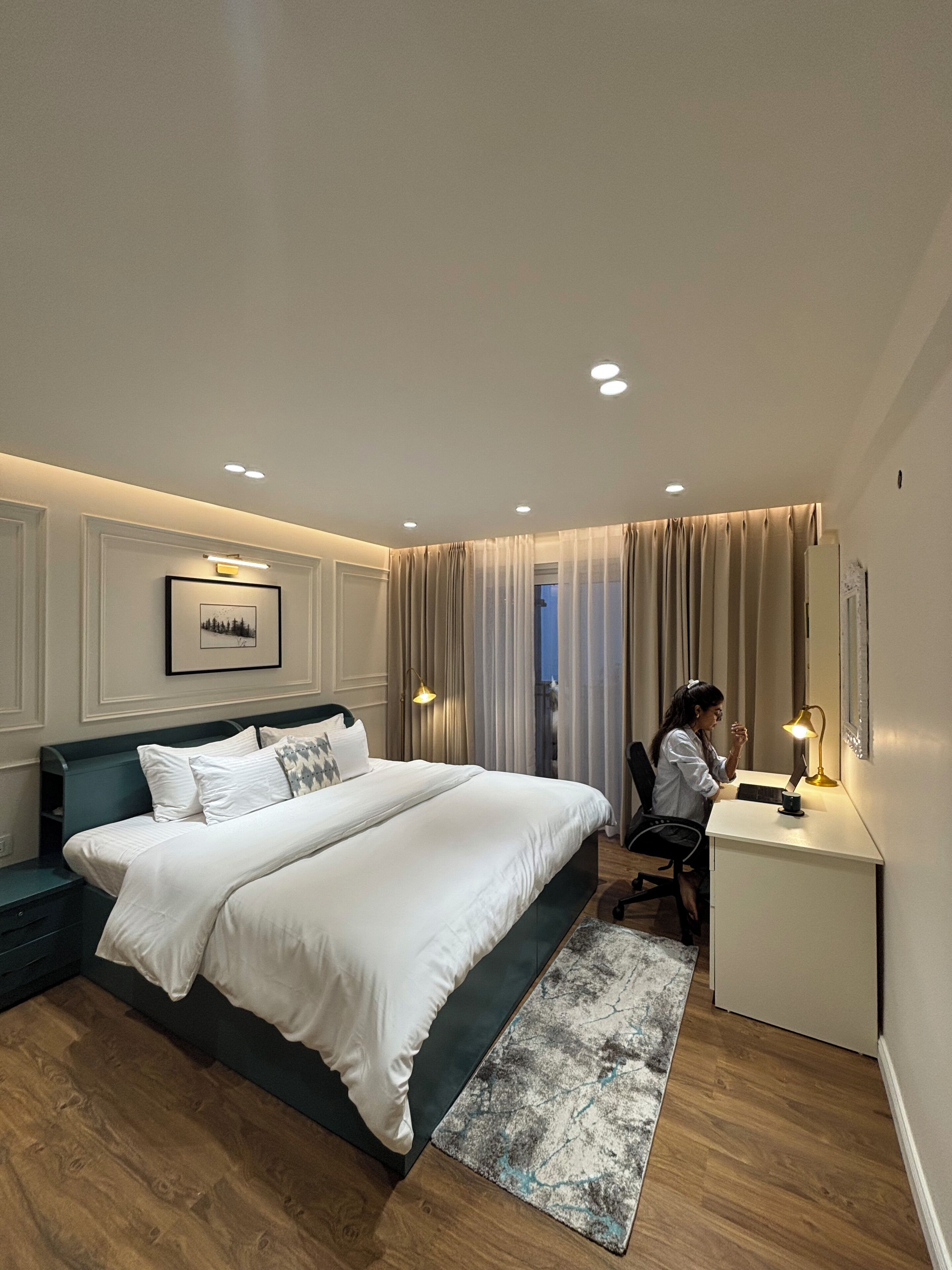 3 chambres, fer et planche à repasser, Wi-Fi, draps fournis