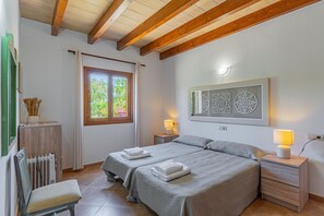 4 bedrooms, free WiFi, bed sheets - Villa Can Pallicer in Pollensa by Home Villas 360 (Pollensa / Pollença)