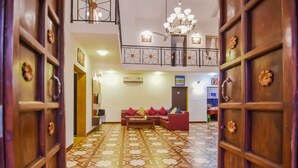 Nội thất lối vào