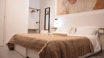 In-room safe, free WiFi