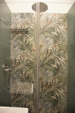 Bathroom - Inner Naples 2.0 (Naples)