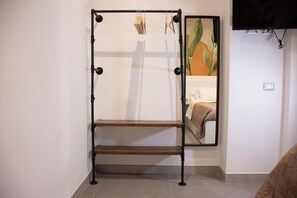 Duomo | In-room safe, free WiFi - Inner Naples 2.0 (Naples)