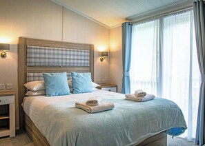2 bedrooms - 2 bedroom accommodation in Bala, (Bala,)
